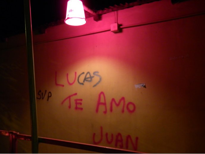 Lu Cas Te Amo Juan Grafiti Escritos En La Calle