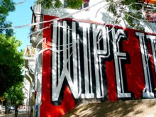 wipe it (limpia esto)