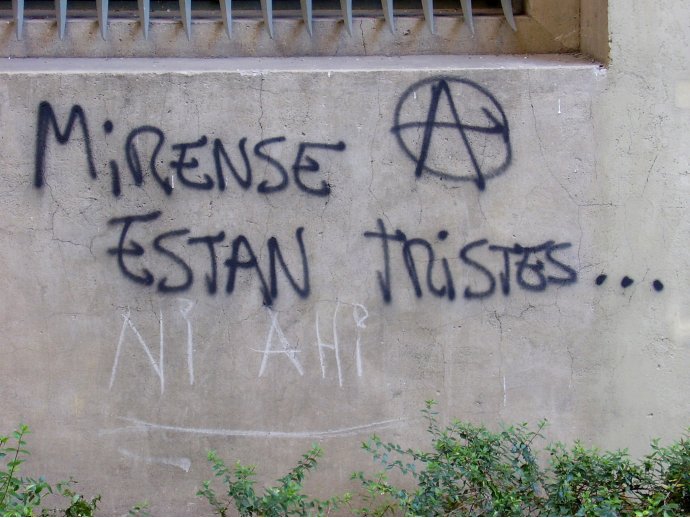 mírense, están tristes A. ni ahí