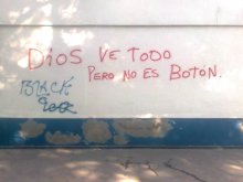 Dios ve todo pero no es botón