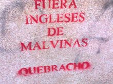 Fuera ingleses de Malvinas!