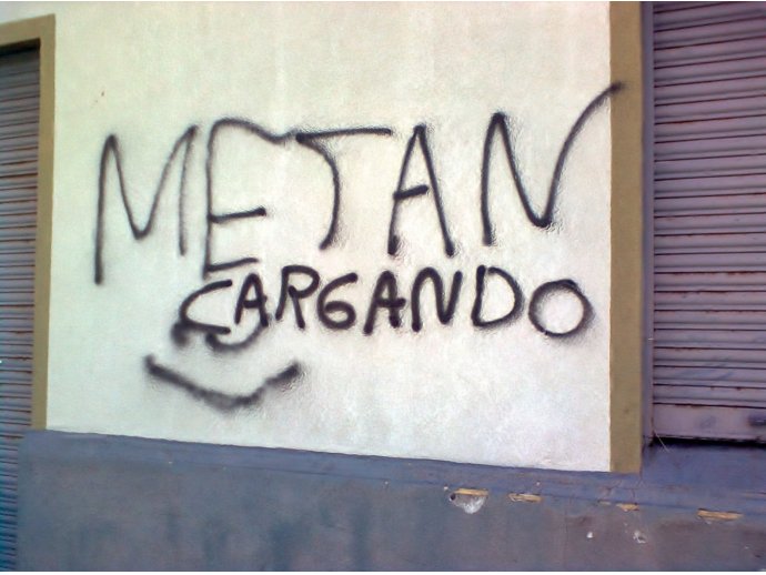 Metán cargando