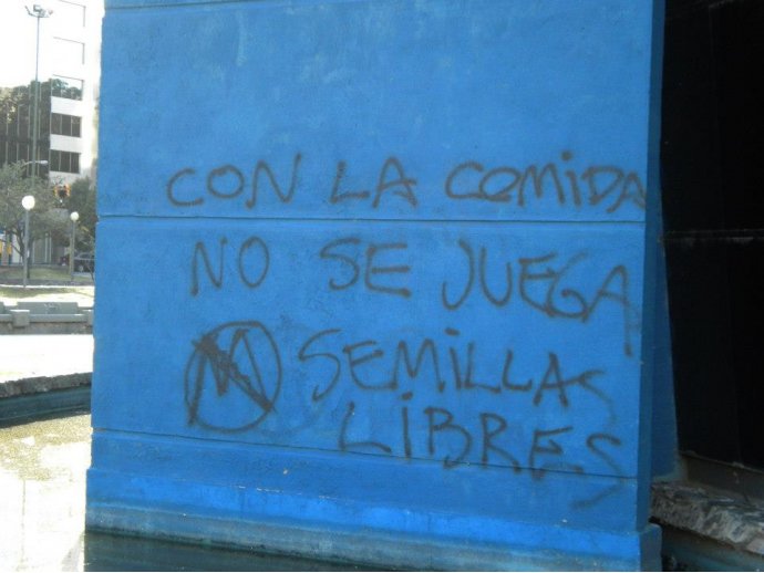 con la comida no se juega - semillas libres