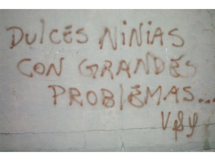 dulces ninias con grandes problemas