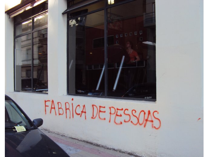 Fabrica de pessoas