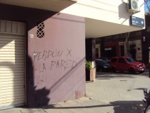 Perdón x la pared