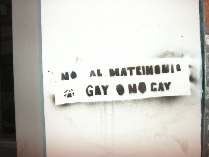 no al matrimonio gay y no gay