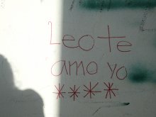 este    graffiti    lo    hice       yo    exequiel