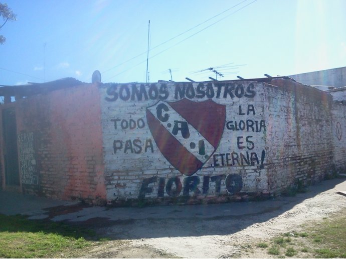 Todo pasa. La gloria es eterna. Somos Nosotros. CAI