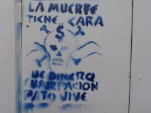 La muerte tiene cara de dinero y usurpación. Pato Vive.