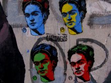 es un stencil de frida kahlo