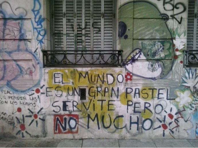 El mundo es un gran pastel. Servite pero no mucho