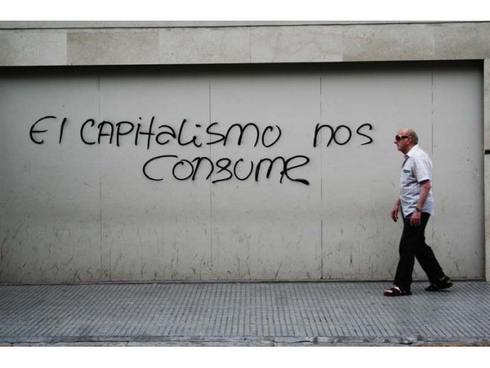El Capitalismo nos consume (por Nazareno Ausa)
