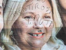 Carrió gorda mentirosa hija de puta