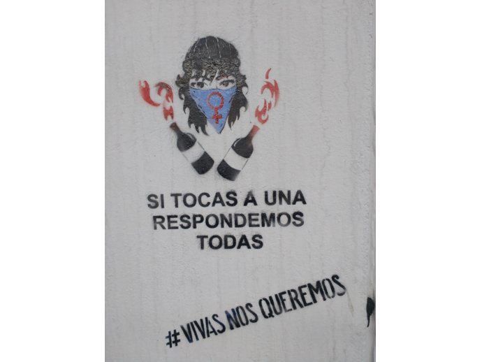 vivas nos queremos - si tocás a una, respondemos todas