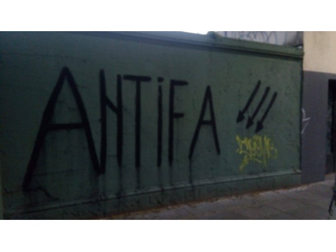 antifa tag