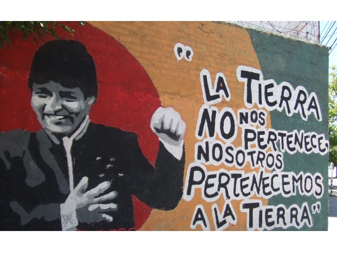 La Tierra no nos pertenece, nosotros pertenecemos a la Tierra