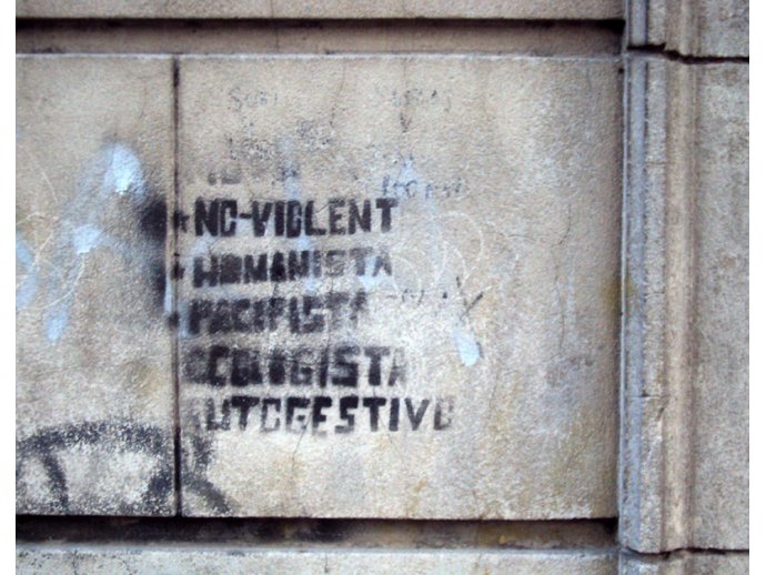 No violent - Humanista - Pacifista - Ecologista - Autogestivo