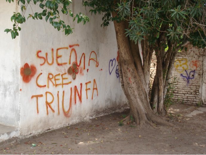 Sueña Cree Triunfa