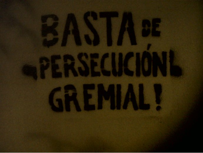 Basta de persecución gremial