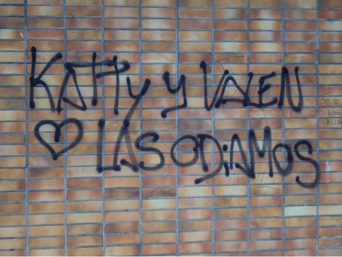 Katy y Valen las odiamos