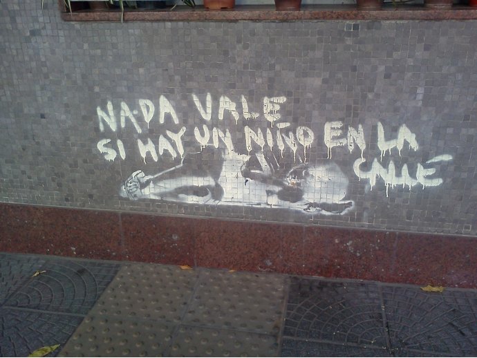 Nada vale si hay un niño en la calle