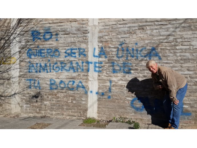 Ro: quiero ser la unica inmigrante de tu boca ... Caryl