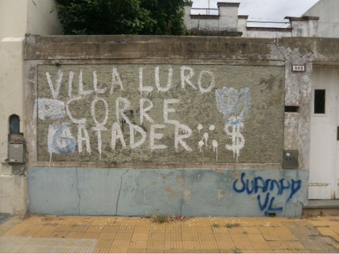 Villa Luro corre Gataderos